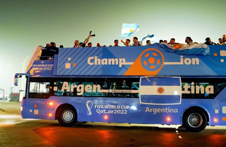 El Gobierno decretó feriado nacional el martes 20 de diciembre por la llegada de la Selección Argentina