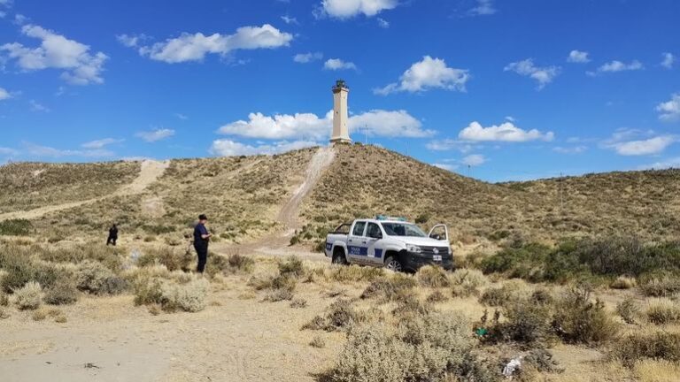 Un menor en terapia intensiva tras rodar con su bici por un barranco en la zona de El Faro