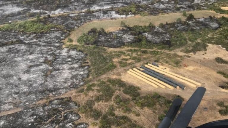 Brigadistas contienen incendios en cercanías del Parque Nacional Los Alerces y en Paso Ancho