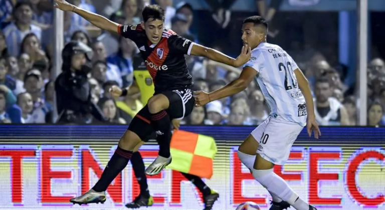 River rescató un empate de un partido difícil ante Atlético en Tucumán