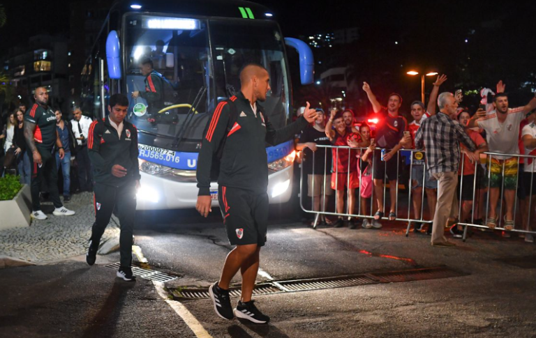 River llegó a Río de Janeiro: este martes enfrentará al Fluminense en el Maracaná por la Copa Libertadores