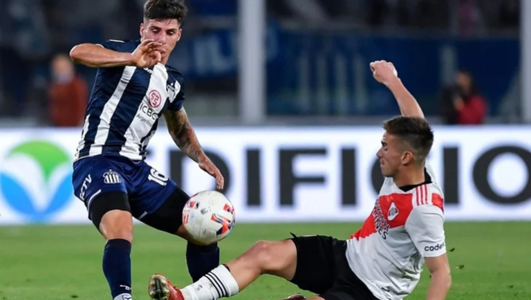 River perdió 2-1 en su visita a Talleres y se enciende la pelea en la Liga Profesional