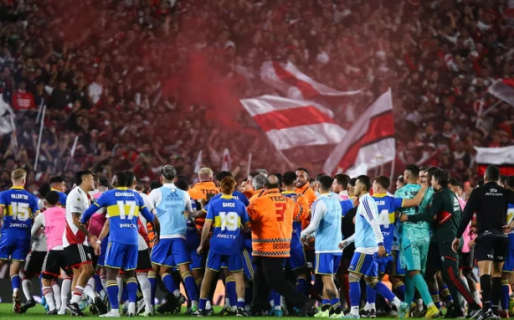 Qué sanciones recibieron los siete expulsados tras la batalla campal del Superclásico