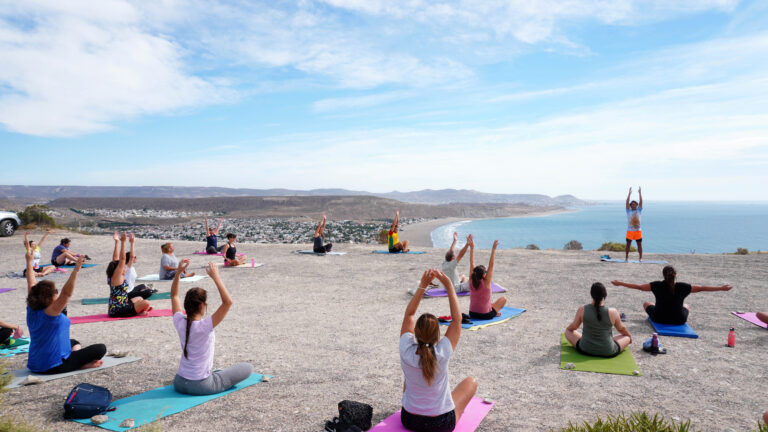 Llega el Yoga Fest 2023 a Rada Tilly