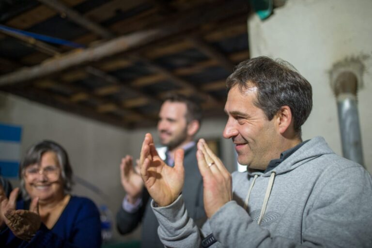 Luque «Esquel necesita la unidad de los vecinos para gestionar y exigir las obras que los barrios requieren»