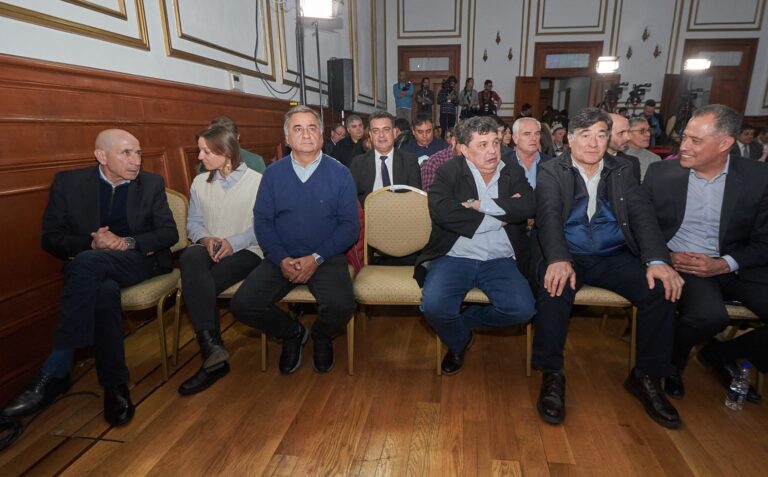 «Debemos trabajar unidos para encontrar soluciones a los problemas de la Argentina»