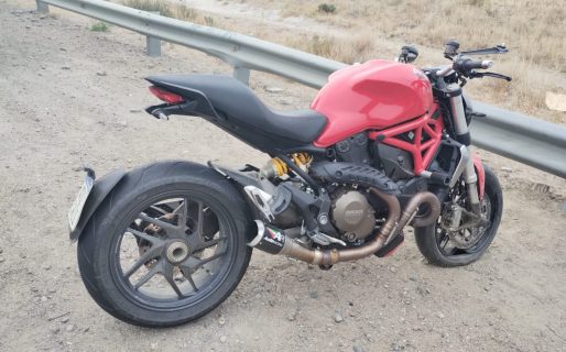 Un conductor perdió el control de su moto en Ruta 3 y 26