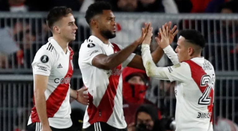 River remontó un partidazo y le ganó 2-1 al Inter de Porto Alegre por la Copa Libertadores