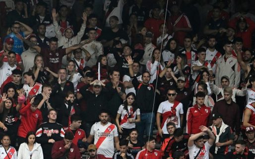 El homenaje que dispuso River para el hincha que murió tras caer de una tribuna en el estadio Monumental