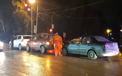 Fuerte choque triple a la altura del Club Huergo