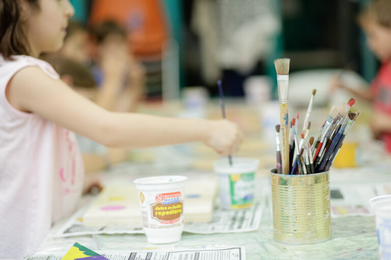 Continúan los Talleres de Arte en Rada Tilly
