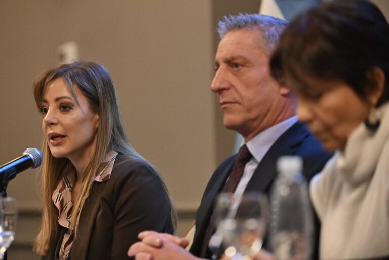 Arcioni presentó en Comodoro Rivadavia la Estrategia Nacional para el Desarrollo de la Economía del Hidrógeno