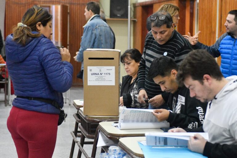 Elecciones 2023: Más de 500 efectivos de la Policía del Chubut estarán afectados al operativo del domingo