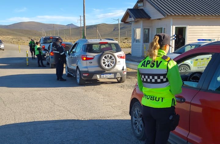 Más de 8 mil vehículos controlados durante el fin de semana en Chubut