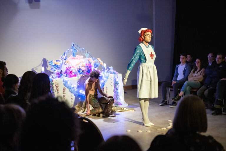 Muestra anual del taller de arte, teatro y percusión en Rada Tilly