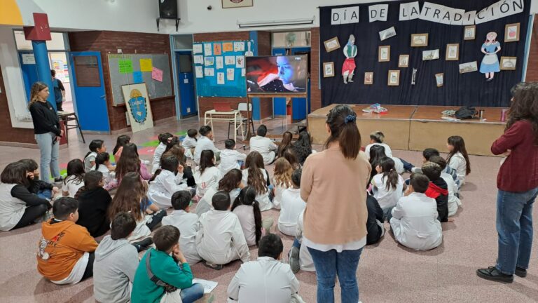 El Municipio de Rada Tilly continúa las charlas en más escuelas sobre protección de derechos en internet