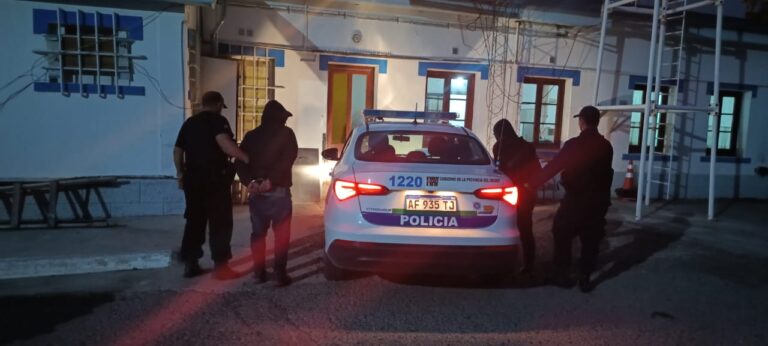 Robaban cable detrás del Predio Ferial y fueron detenidos