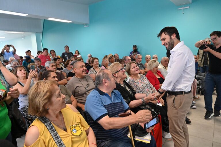 “El ajuste tiene que hacerse en la política, no con los jubilados”, advirtió Torres