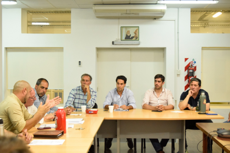 Obras Públicas: Por la parálisis del sector se podría llegar a 1200 trabajadores desocupados