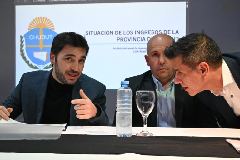 Torres: “Desactivamos la bomba financiera, pero hay que seguir siendo austeros y eficientes”
