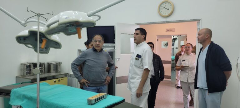 Supervisaron las obras en los Hospitales Alvear y Regional