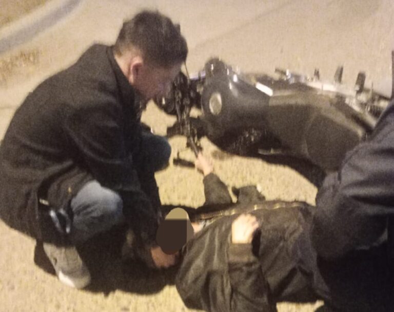 Un motociclista resultó herido en un accidente