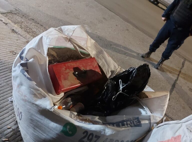 Quisieron robar en un vehículo estacionado en el Centro