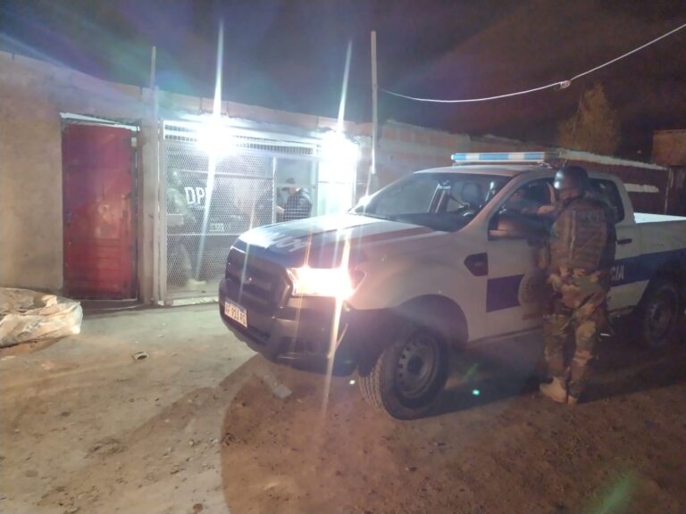 Allanamientos y detenciones por robo a una panadería