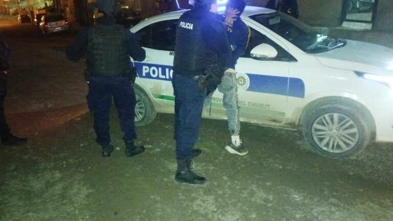 Vecinos del San Cayetano atraparon a un ladrón