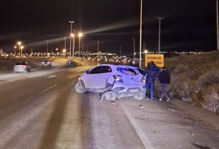Por un perro que se le cruzó, volcó cerca de Rada Tilly