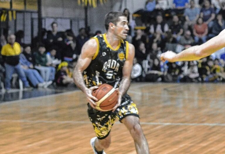 Brown vence a Náutico en el debut del defensor del título Pre-Federal
