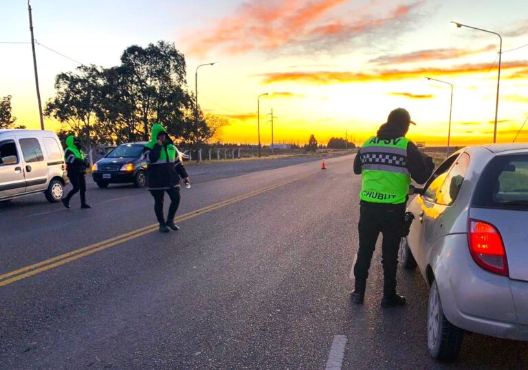 El Gobierno del Chubut controló más de 8.500 vehículos y retiró de la vía pública a 72 conductores alcoholizados