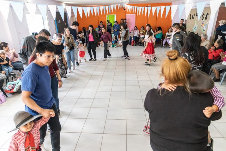 La Red Barrial San Martín celebró el “Día de la Tradición” para fortalecer los lazos comunitarios
