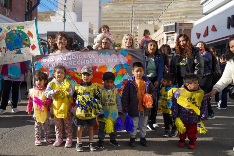Othar: «La familia de Comodoro se convocó a celebrar los derechos de los niños y los adolescentes»