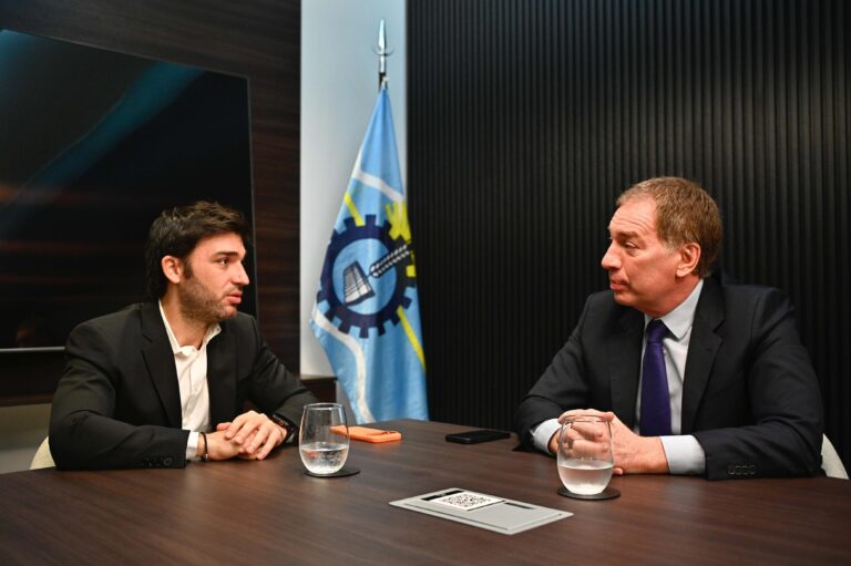 Deuda de Nación con jubilados del Chubut: Torres se reunió con Santilli para reclamar el pago de ANSES con la caja previsional provincial