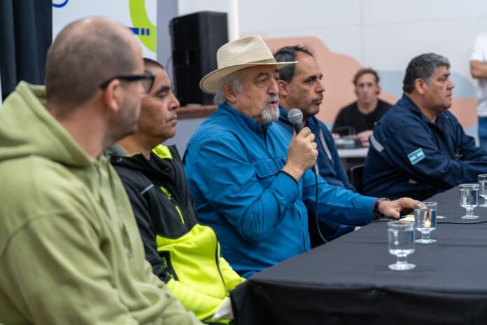 Conferencia Cerro Hermitte (2)