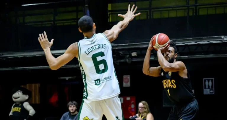 Gimnasia se impuso como visitante ante Obras con una gran actuación de Anyelo Cisneros