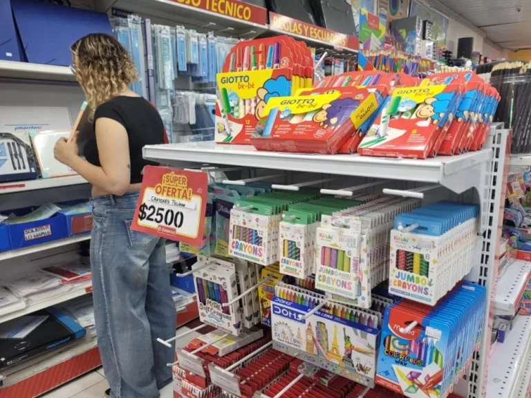 Comienzo de clases: La canasta escolar ronda entre $200 mil y $300 mil