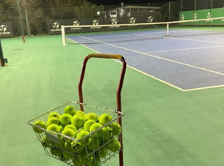 El club Náutico organiza el 1° Torneo de Tenis de Verano