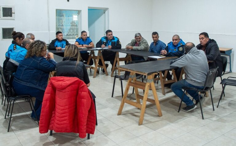 Municipio y vecinos trabajan en corredores seguros para reforzar la seguridad en Abel Amaya