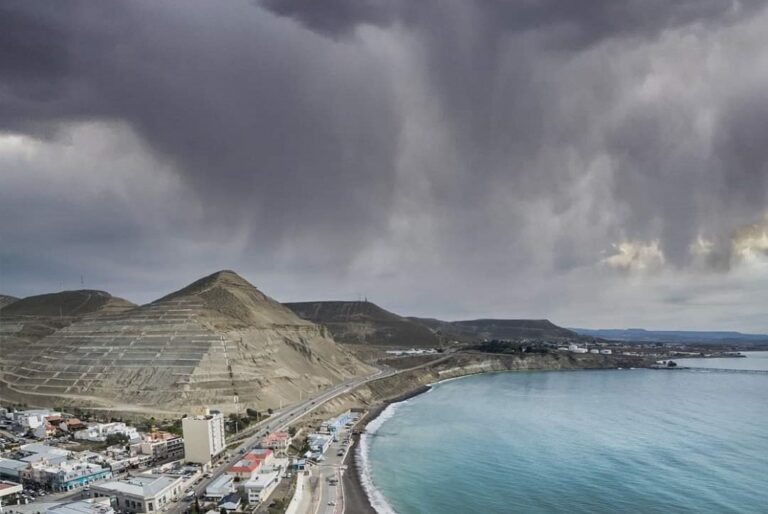 Fin de semana largo en Comodoro con alerta amarilla: llegan lluvias, viento y un frente frío