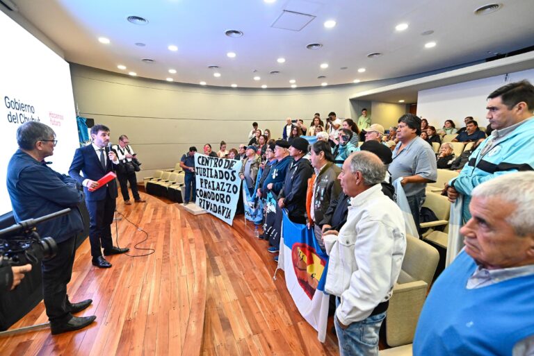 Jubilados de toda la provincia ratificaron el acompañamiento a la Provincia en la demanda ante la Corte Suprema por la deuda previsional de Nación