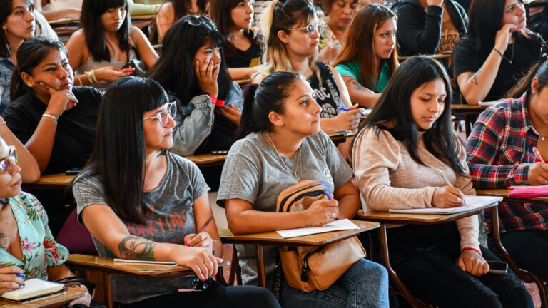 La Universidad del Chubut alcanza récord de inscriptos para el ciclo lectivo 2026