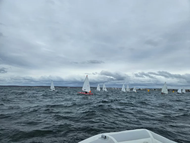 El Club Náutico Rada Tilly dijo presente en la Copa Ballenas con destacadas actuaciones
