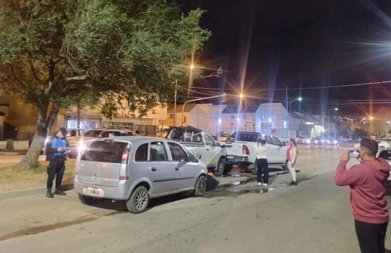 Manejaba borracho y provocó un choque múltiple en el Juan XXIII