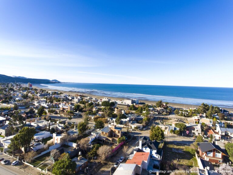 Mercado Inmobiliario en Rada Tilly: Precios firmes y poder de negociación en un escenario de sobreoferta