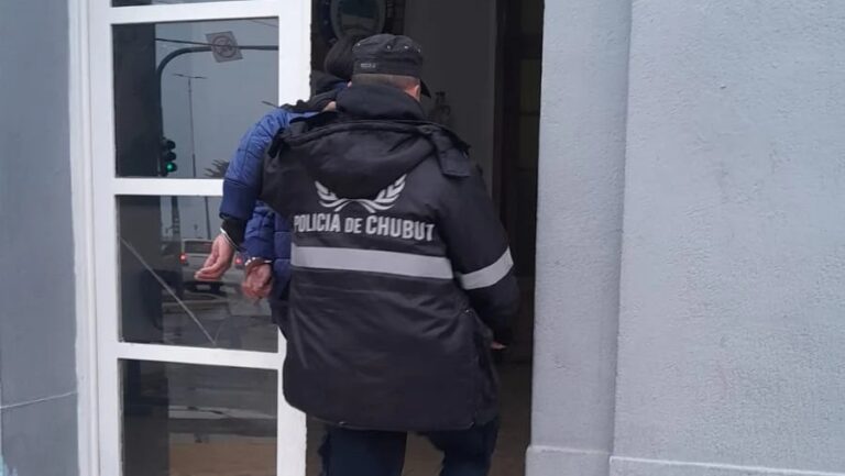 Intento de hurto en un local céntrico terminó con un hombre detenido