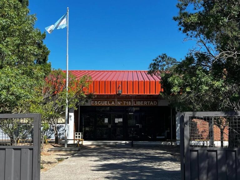 Convocan a docentes para cubrir Vicedirección suplente en la Escuela N° 718