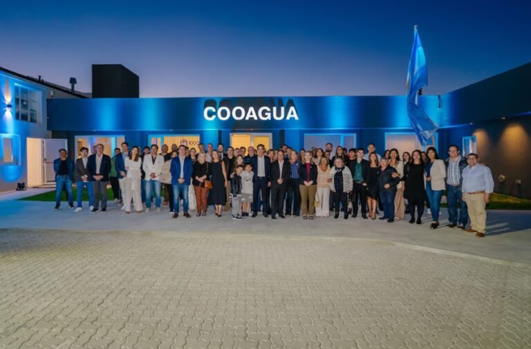 COOAGUA reabrió sus instalaciones y anunció obras para mejorar el servicio de agua en Rada Tilly