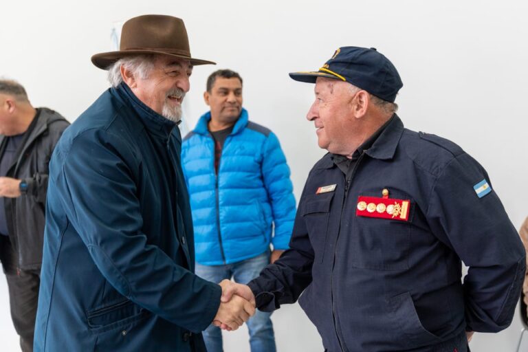 El Municipio acompañó el acto por el 38° Aniversario del Destacamento N°2 «Malvinas Argentinas» y la inauguración de sus nuevas instalaciones